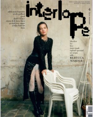 Rebecca Marder Instagram - 🖖🏻

@interlopemagazine 
@marinearto 
@chanelofficial 
@mehdirguiba 
@kenziabengeldevaulx @jenjalouse 📸 @celinebisch