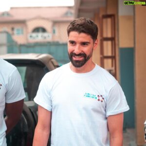 Redouane Behache Instagram - Au Congo RD à l’hôpital Pédiatrique de Kalembe-Lembe on y sauve des vies celles des enfants 🙏🏼 AIDONS LES ‼️avec @banazolafoundation @distelzola #ensemble #amour #paix #world