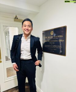 Actor Redza Minhat HD Instagram Photos and Wallpapers May 2024