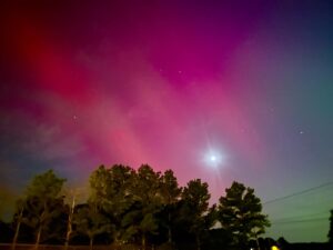 Reed Timmer Instagram - Here are a few more photos of the Team Dominator HQ Northern Lights intercept last night. I am worried the clouds could limit the experience tonight in Oklahoma. I may get into this #Aurora chasing thing