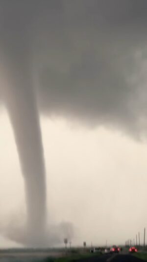 Reed Timmer Instagram - Massive pipe of a #tornado blows out the engine of the dominator Fore on approach to Palo Duro Canyon, Texas north of Silverton. Never stop chasing 
RIP Dominator Fore
