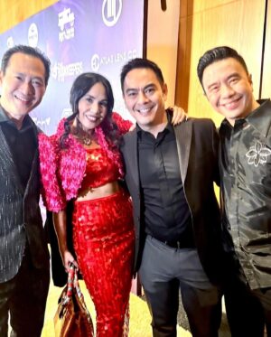 Reggie Lee Instagram - Congratulations to the winners of the Inaugural @manilaintlfilmfest !!!! And huge congrats to the dream team led by @lisalew207 @rubenvnepales and @janetrnepales that made it all possible! What an amazing step forward in bridging the gap between Filipino Cinema and the Filipino American community and the world. Wonderful to meet you @mr_enchongdee ! Here’s to your continued success and impactful work!! 🥂So great to see so many friends and colleagues all together for a very special evening!! What a pleasure it was to be on the jury of this Inaugural #ManilaInternationalFilmFestival. Thank you @vintagallery for this special Barong. MABUHAY!! 🙌🏽🙌🏽🇵🇭🥂

Red carpet 📸: The one and only @sthanlee 
Other 📸 by : @janetrnepales @gtongi @rubenvnepales 
Barong by @vintagallery