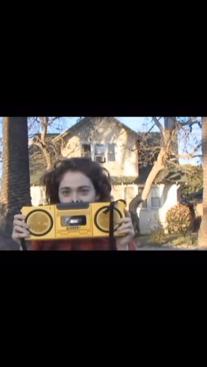 Regina Spektor Instagram - ‘Far’ debuted on this day in 2009. This is “Dance Anthem of the 80’s”. SOLO!!! 📣🎶 Get tickets for SUMMER TOUR 👉 link in bio 🌱🎫!