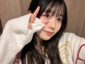 Reia Yonekura Instagram - 最近のお気に入りメイク🖤