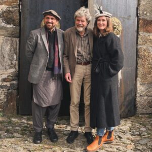 Reinhold Messner Instagram - What a day yesterday.
We actually wanted to pick up the shoe ourselves in Pakistan but my schedule didn’t allow it, so Liver Kahn brought it and you can see the joy in our faces.
We will perhaps travel to the Nanga again this year, but next year at the latest, to secure my legacy there in the form of schools, cultural projects and human aid! #mountain #people #culture #nangaparbat #nanga #himalayas #pakistan #mountains #life #history #adventure #legacy #climber #climbing #climb #reinholdmessner #inspiration #motivation #expierence #mountainlovers #nature #berge #alpinism #alpinist