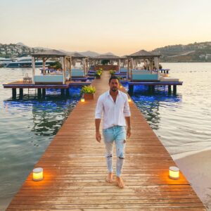Rémi Notta Instagram - ❤️‍🔥 1 or 2 ? @villaazurbodrum #turkey #travel #dream #villaazur #love #bestlife #goodlife #traveling #fucklife