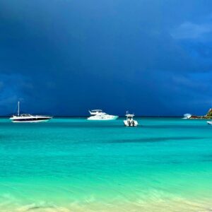 Rémi Notta Instagram - St Barth 😍