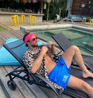 Rémi Notta Instagram - Festival de Couchella comme ça en République dominicaine dans la villa saison 7 🔥🔥 #lavilla #lavilla7 #republicadominicana #fun