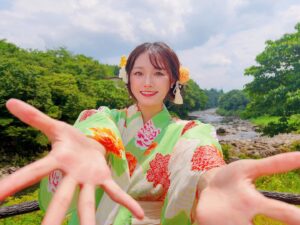 Rena Hasegawa Instagram - 👘📷💕

#新潟　#胎内市　#米粉フェスタ #米粉　#浴衣　#浴衣ヘア #浴衣ヘアアレンジ #声優 #自然