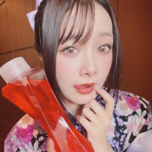 Rena Hasegawa Instagram - #神田明神納涼祭り 本当に楽しかったです♪
最高の夏の思い出をありがとうございました〜🥰

#神田明神　#声優　#アニソン盆踊り　#邪神ちゃんドロップキック #アトレ　#浴衣　#浴衣ヘアアレンジ