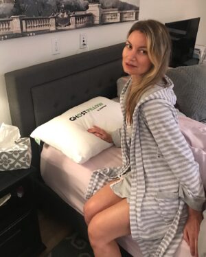 Rena Riffel Instagram - I wish the things going on in the 🌎world were just a dream.😴 🛏 In the meantime, I am taking care of myself by getting a good night’s sleep on my comfortable, faux-down GhostPillow. This is a cruelty free, vegan product, feather free. 🦆@GhostBed 👻You can easily wash the pillow in the washing machine to disinfect   sanitize🦠Free shipping, 101 days to try it, and a 5 year warranty. GhostPillow is made by the highly rated GhostBed by Nature’s Sleep. I have noticed a huge improvement with the quality of my sleep with my GhostPillow. I will leave the link in my bio tonight for you try try it and get some good sleep to stay healthy. #healthylifestyle #beauty #fauxdown #fitness #ghostpillow #ghostbed #sleep #corona #travel #health #pillow #vegan  https://www.ghostbed.com/?utm_source=influencer&utm_medium=instagram&utm_campaign=influencer&utm_content=renariffel