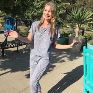 Rena Riffel Instagram - Happy Wednesday! 🐪 Getting over the hump and excited for the weekend 🌻 We took these pics last Sunday while getting out in Malibu 🌈☀️Wearing #femmeluxusa #femmeluxegal leisure wear✨ it did feel great to be sporting their cute #houndstooth design. #fashionstyle #weekend #wellnesswednesday #collab #sponsoredpost