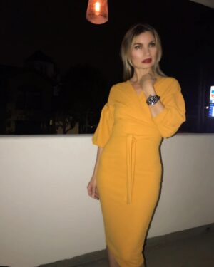 Rena Riffel Instagram - I am excited to share today’s new fashion editorial shoot! 🌙 Dress by @femmeluxefinery ⭐️ I love the yellow puffy sleeves! This dress is also available in red 💄💋 #shop @femmeluxeusa 👛 #femmeluxefinery #luxgirl #femmeluxe #fashion #model #lifestyle #filmnoir #photography #yellow #dress #ootd #filters #sponsoredpost