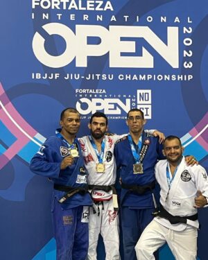 Renan Barão Instagram - Open International de Fortaleza IBJJF 2023🥇

Ama o que fazes e não terás de trabalhar um único dia da tua vida…ou algo assim…Grato pelas inspiração #fight 👊

#RB #Renanbarao
