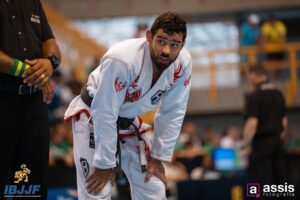 Renan Barão Instagram - Former UFC champion @renanbaraoufc took home the gold in the master 2 lightweight division at the Fortaleza Open! 👏👏👏
