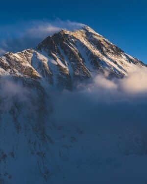 Renan Öztürk Instagram - North side Yak archives. 

@expedition.studios @sonyalpha @natgeo #LostOnEverest #TheGhostsAbove collection