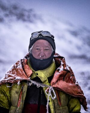 Renan Öztürk Instagram - North side Yak archives. 

@expedition.studios @sonyalpha @natgeo #LostOnEverest #TheGhostsAbove collection