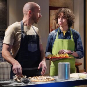 Renato Godinho Instagram - Como acabar esta quarta-feira da melhor maneira: pizza night 🍕🤤

#sangueoculto #novela #sic #ficcao #jantar #refeicao #pizza #casa #familia #diversao