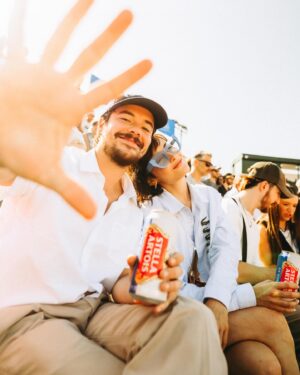 Renato Quattordio Instagram - Les comparto imágenes de una Inolvidable tarde de #ATPBuenosAires en Lown Tennis Club siempre junto a @stellaartois.ar by @lacoste 
Salute! 🍻 🎾 🐊
