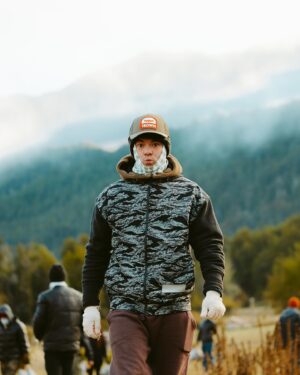 Renato Quattordio Instagram - Refo 2023 ♻️♻️♻️

Una vez más ‼️ junto a @trownheadwear tuvimos una jornada de reforestación en el Lago Steffen, donde se en diciembre del 2021 se incendiaron más de 8mil hectáreas. Plantamos más de 5.500 árboles nativos: coihues, cipreses y ñires; con el objetivo de recuperar y preservar la naturaleza de nuestra Patagonia. 

Gracias @trownheadwear @jeep_argentina @stanley_arg @parquesnacionalesar @fundacionparques_ar @tomi.south 

Gran iniciativa para tomar un rol activo en la preservación y cuidado de nuestra tierra 🌎 🤍

Enormes las fotos de @m.j.fotografia & @tadeotranche 

Más info en www.trown.com.ar ✅