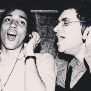 Renato Russo Instagram - @brunogouveia e Renato Russo. #tbt #RenatoRusso #LegiãoUrbanaProduções