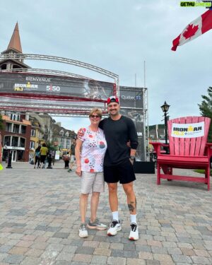 Renaud Blanchet Instagram - Ironman 70.3 Mont-Tremblant ✅ 

Mais quelle expérience incroyable! Un test de caractère du début à la fin. Une nage dans un lac complètement chaotique, 90km de vélo sous une pluie torrentielle et 21.1km de course le sourire fendu jusqu’aux oreilles.

J’ai savouré chaque moment, même lorsque c’était difficile. Une édition dont tous les participants se rappelleront. 

Un gros merci à tous les gens sur place pour vos encouragements. Vous n’avez pas idée à quel point ceux-ci sont appréciés sur le parcours.

Merci à @tri.vince de chez @bartcoaching pour l’encadrement et la préparation. Merci @g.sm1th de m’avoir transmis ton savoir sur ce sport. Merci à @spineti de m’avoir montré et partagé la discipline à l’entraînement. Merci @andrefelixmartin pour la préparation physique. Merci @didier.jean.564 et @maudelorme d’avoir pris le temps d’être venus me voir sur place.

Et en dernier, merci à ma p’tite mère, qui a été là dans la dernière année pour m’appuyer dans toutes les montagnes russes de ma vie personnelle. Qui a été là dimanche dernier à 5:00 du matin, trempée à la lavette, mais souriante et fière de moi. Je t’aime, je te le dirai jamais assez souvent ♥️

Prochain objectif, full marathon? Full Ironman? 🏊🏼🚴🏼🏃🏻