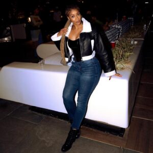Renellè Nicole Instagram - F O R C E 🚦
Season 2 Finale Watch Party
S/O to the homie @krisdlofton for throwing an amazing party to celebrate what we've all worked so hard on all Spring/Summer '22 & of course celebrating an end to a much needed strike! We made it! 🙌🏽
📸: @_30onme