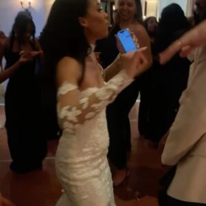 Renellè Nicole Instagram - About last night ✨

I had the pleasure of witnessing the beautiful union of one of my dearest friends @ron_jr8 I’m so happy you found @la_cole and I pray you all have the most loving, God filled marriage. When Ron first told me about Lake, we were venting about life and he made the calmest face & simply said “Being with her is just…easy” and from then on I knew! I also called the engagement 😉 I had a blast seeing so many of my childhood friends and family. ♾️