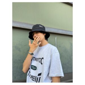 Renn Kiriyama Instagram - ・
もうまもなく
@sickness_tokyo 
2023のルック公開と発売です
今回もいい感じに仕上がりました
お楽しみに

キリー