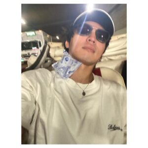 Renn Kiriyama Instagram - ・
旧車の洗礼