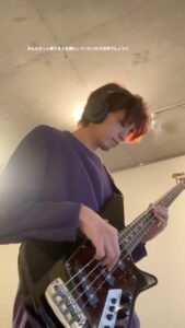 Renn Kiriyama Instagram - ・
大好きな東京事変さん
今日は雪なのでしっとりにしました
洋楽は次回やろう
#bassman 
#原罪と福音
#弾いてみた 
#東京事変
#林檎様