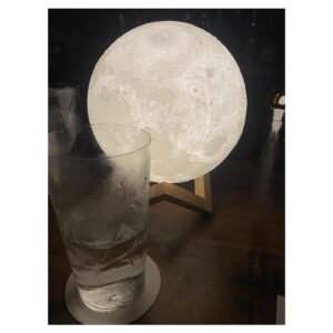 Renn Kiriyama Instagram - ・
このランプよいな
🌖🌖🌖