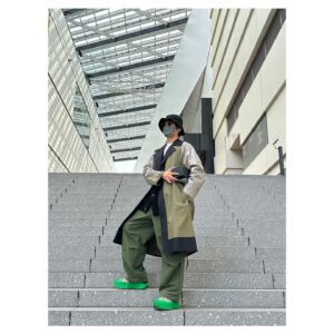 Renn Kiriyama Instagram - ・
2023春の花粉症コーデ

@moncler 
#trailgrip 
@ティッシュ ボックス
#コンビニのやつ
@sickness_tokyo