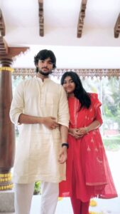 Actress Renu Desai HD Instagram Photos and Wallpapers June 2024