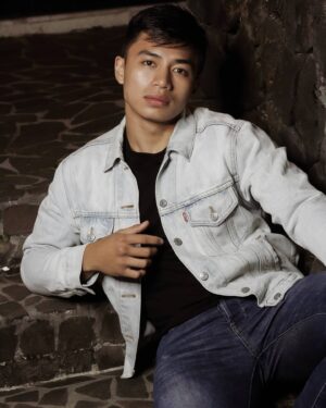 Renz Lagria Instagram - MY TOXIC LOVER MAMAYANG GABI NA! Subscibe po sa Pepps TV YOUTUBE CHANNEL