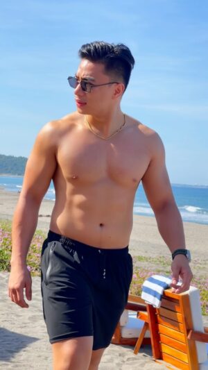 Renz Lagria Instagram - #summervibes #summeroutfit #stretchable shorts #reels Shorts | Qualifit Stretchable Shorts 👌 link in bio