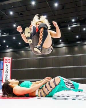 Reo Hazuki Instagram - シンデレラトーナメント2024
vs琉悪夏

オーバー•ザ•トップロープで葉月のシンデレラは終わってしまった。

 #STARDOM #スターダム #女子プロレス
 #STARS #FWC #STC #同級生ず
 #HAZUKI #葉月 #はづらー村