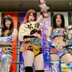 Reo Hazuki Instagram - 初FTCは大阪でした！！

【F】ふくおか
【T】とりぷる
【C】くれいじー

次は3人の地元福岡で組みたいね🍜

 #STARDOM #スターダム #女子プロレス
 #FTC #STARS #FWC #STC #同級生ず
 #舞華 #コグマ #葉月 #HAZUKI #はづらー村