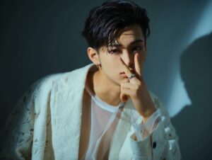 Reo Matsumoto Instagram - ・
・
・
・
・
Hair make：shota_superbly
Stylist：@inu_sawaritai
Photographer：@heron214