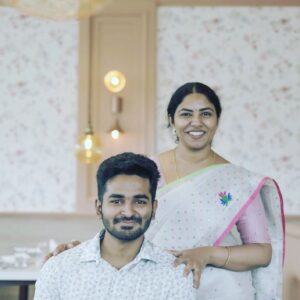 Reshmi Karthigeyan Instagram - Though many times we have shared the screen, never we had a picture of us in real. . Finally...😍😍
Watch our new episode on Disney hotstar
PC: @vijaykrish__ 
reelvsreal#momandson#erumasani#reshmikarthigeyan#jaiseelansivaram#Disney hotstar