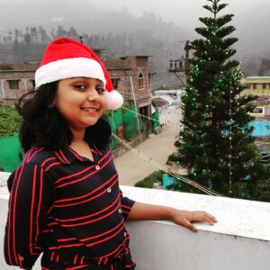 Reshmi Karthigeyan Instagram - Merry Christmas😍🎅🏻
Xmas# Christmastree# winter# nilgiris# Decemberdelights#Xmastree#Coonoor# thuthurmattam