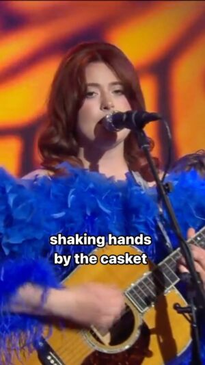 Rett Madison Instagram - grief rock might be my genre. “Flea Market” live for @cbssaturday 🐆💄

#folkrock #indierock #altcountry #singersongwriter #brandicarlile #hozier #florenceandthemachine #phoebebridgers