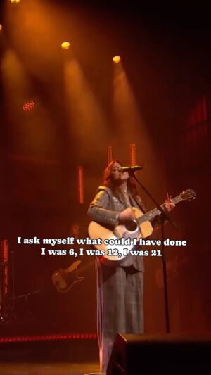 Rett Madison Instagram - If you relate to this song, I want to remind you that it was never your fault. 💜 I’ll be singing “Flea Market” and more at @theechola on January 26th. Tickets on sale now at the link in my bio. 🦋 

#latenightwithsethmeyers #singersongwriter #indie #folkrock