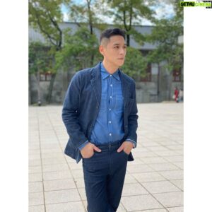 Rexen Cheng Jen-Shuo Instagram - #我是自願讓他殺了我 📽🎞
發佈記者會 👋

花一點耐心等待、會很值得期待。
Coming soon ⋯

Styling : @charliebubblecat 
Clothes : @carnival1969 
Shoes : @bally 
Make up : @2_kyun_hee
