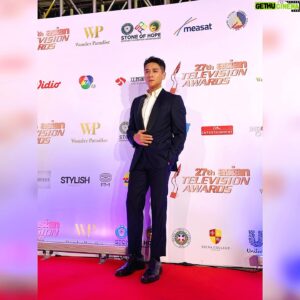 Rexen Cheng Jen-Shuo Instagram - 很謝謝亞洲電視大獎再次給我最佳男主角獎的肯定，我很榮幸能跟這麼多優秀的演員一起入圍，也非常感謝全體工作團隊，這個獎是獻給所有參與這部作品所有辛苦的幕前幕後，也謝謝本片所有演員的付出🫡
@janel.tsai @40hsueh @snxxpz @yilanchao 
@idjack2010 謝謝你的信任
@studio76_co 謝謝
抱持著一份盡心盡力的心情，來面對我最愛的工作，在電影這條路上，吃什麼苦都值得。
我繼續努力！
謝謝大家🙏

Styling: @charliebubblecat 
Thanks: @boss #thisisboss 
Hair Make up: @2_kyun_hee ❤️

2022 @asiantvawards thank you
2022 #亞洲電視大獎最佳男主角
#我是自願讓他殺了我