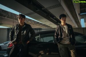 Rexen Cheng Jen-Shuo Instagram - 喜愛懸疑犯罪跟有愛的類型朋友們看過來鎖定起來~~
燒腦離奇會O型嘴的劇情絕對讓大家捨不得離開沙發跟螢幕😉
#我是自願讓他殺了我 
4/16 21：00 @disneyplustw 
4/16 21：00  #衛視電影台 
4/17 21：00  #星衛hd電影台