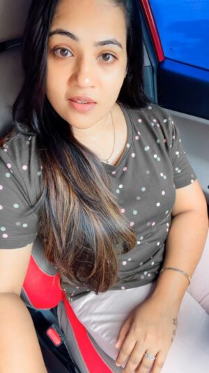 Reyaa Hari Instagram - 🤣🤣#instagram #réel #songs #instadaily #reelsinstagram #love #sleflove #positivity #goodvibes