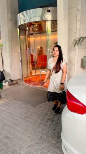 Reyaa Hari Instagram - 🎶 #music #goodvibes #instalike #reels #positivity #photography #musicvideo