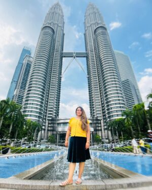 Reyaa Hari Instagram - With my darling ❤️#twintowers #trip #trending #viral #instagram #love #explorepage #explore #instagood #fashion #follow #like #likeforlikes #followforfollowback #photography #trend #instadaily #memes #music #style #trendingnow #reels #foryou #likes #photooftheday #model #beautiful #bollywood #insta