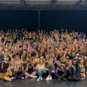 Rhonda Burchmore Instagram - So incredibly honoured, and thrilled to be performing with this extraordinary group of students from @rise.theperformanceexperience . 
I popped into a rehearsal today and was absolutely knocked out by not only their skill but the incredible camaraderie within this phenomenal group of performers. I was actually very emotional- tears of joy ! 
Our show is this Saturday night at the Palais  theatre in Melbourne which is pretty much sold out! 
Thankyou @mitchell.fistrovicdoidge & @jackieannescott  for inviting me to be part of this wonderful experience xx 🙏💕 💃 🕺